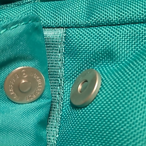 Nike Crossbody Bag - Picture 5 of 10